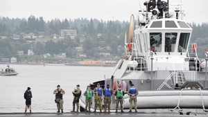 USS Pittsburgh (SSN 720) Arrives in Bremerton for Decommissioning