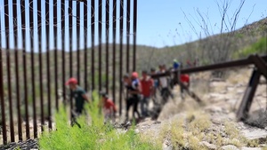 B-Roll of 30 Central Americans Entering the U.S. Illegally West of Sasabe, Az