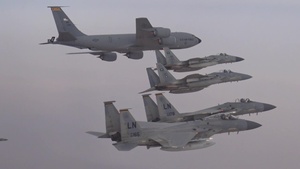 US Builds Intermilitary Relationship with RSAF