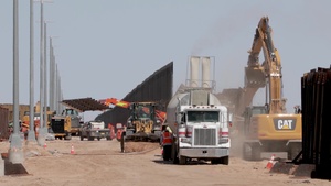 New Bollard Wall Installed Near Yuma, AZ