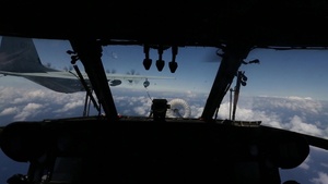 HMH-462 Conducts Aerial Refuel with VMGR-152