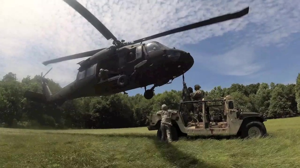 DVIDS - Video - UH-60 Sling Load