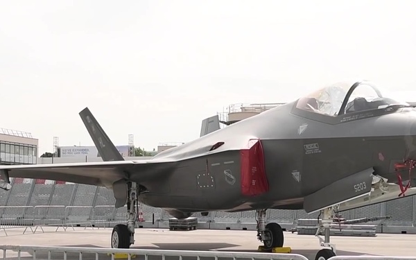 Paris Air Show 2019 -b-roll