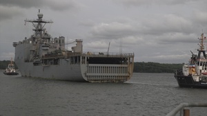 USS Fort McHenry Arrives in Naval Base Kiel-Tirpitzhafen