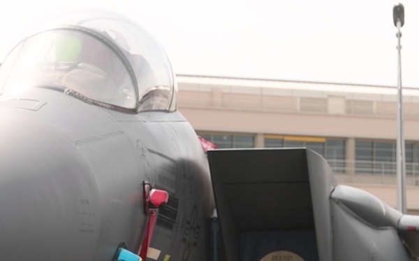 Paris Air Show Strong and Strategic Social Media