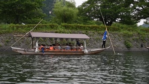 MCAS Iwakuni children experience cormorant fishing (B-Roll)