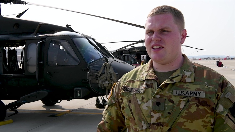 DVIDS - Video - UH-60 Black Hawk Crew Chief