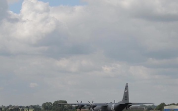 Belgian Firefighters train in C-130 Airplane