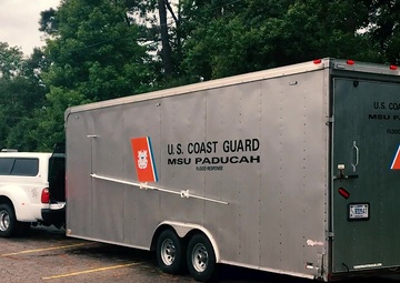 Coast Guard Shallow Water Response Team Deploys to Houma, Louisiana