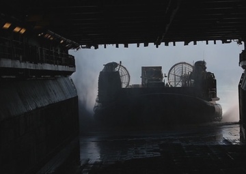 USS Wasp (LHD 1) and (NBU) 7 Conduct LCAC Launch and Recovery Operations During Talisman Sabre 2019