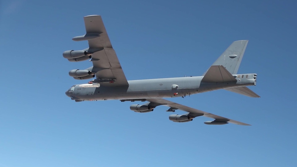 DVIDS - Video - B-52 Continues “mothership” Role During Hypersonic Test