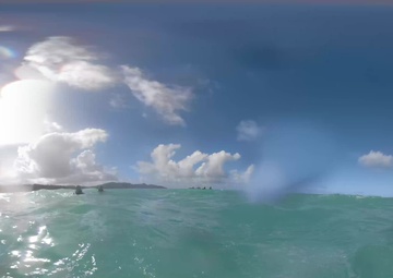 25th Infantry Division Soldiers Helocast off the Coast of Hawaii (360 video)