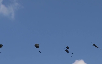 2BCT, 82nd Abn. Div. White Falcons Conduct Airborne Operation