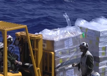 31st MEU Marines conduct RAS aboard USS Wasp