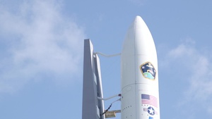 AEHF-5 Roll Out to Pad