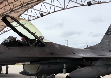 Swamp Fox F-16s evacuate ahead of Hurricane Dorian