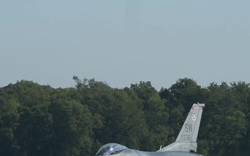 Barksdale Receives Shaw AFB F-16s during Hurricane Dorian evacuation