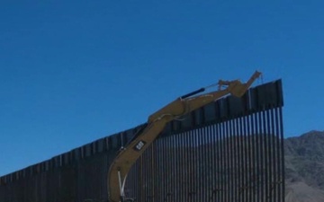 Task Force Barrier Makes Progress near Calexico, CA