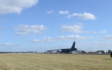 B-52 Farewell Stringer