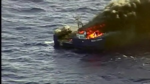 Coast Guard rescues 7 from fire aboard Miss Emma off Oahu