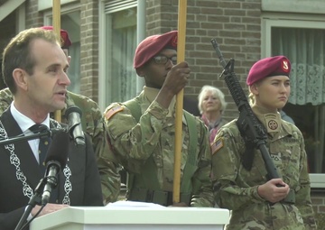 MG Gavin Memorial Wreath Laying Ceremony - Mayors Speech - Pkg