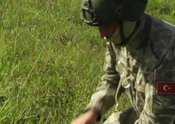 Turkish Commandos Train with U.S. and NATO Forces