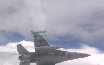 Aerial F-16 shots