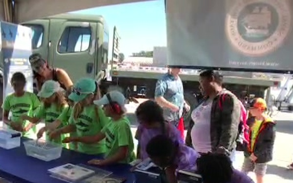 Museum Educators at 2019 NAS Oceana Air Show STEM Event