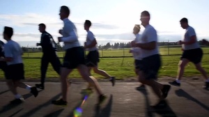 Cathy Powers runs with MUNS