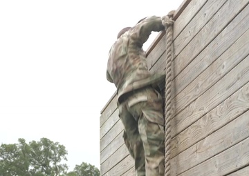 AFC Best Warrior Competition: Obstacle Course