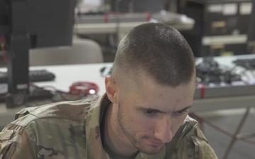 Soldiers at Computers Clip 4