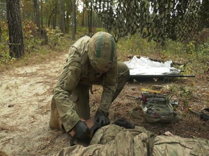 U.S. Army medical personnel take EFMB qualification course Oct. 2019