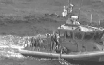 Coast Guard rescues 2 divers 25 miles west of Egmont Key, Florida