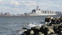 USS Carter Hall Arrives in NYC for Veterans Day Celebration