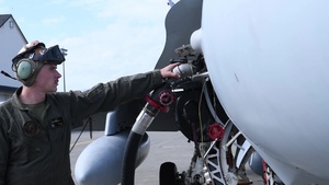 VMFA(AW)-224 Marines refuel F/A-18D Hornets
