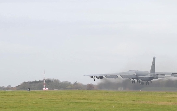 191126-KnowYourMil-SM