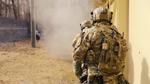 Broll Footage of Special Operations Soldiers conducting room clearing drills
