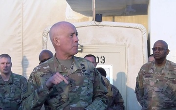 Chief of the Army Reserve visits Soldiers from the 77th Sustainment Brigade in Kuwait