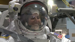 Marine Astronaut Aims for the Moon