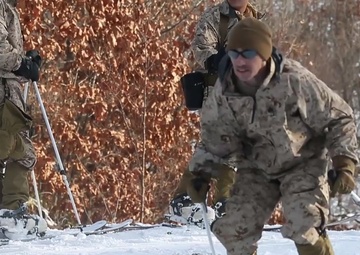 Echo Company Hits The Ski Slopes at Northern Viper 2020