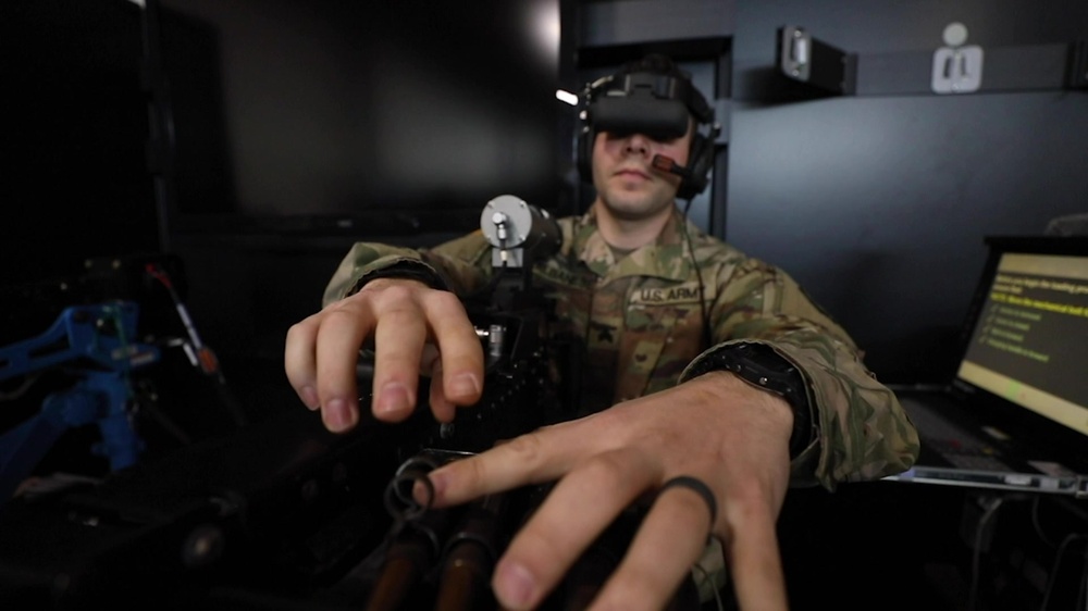 DVIDS - Video - NJ Soldiers train with virtual reality systems