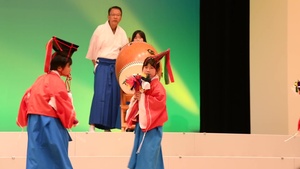 MCAS Iwakuni, Japanese children perform for 10th US-Japan Friendship concert (B-Roll)