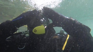 U.S., Spain service members conduct altitude, ice diving training