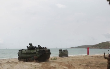 Cobra Gold 20: U.S. Royal Thai Marines conduct amphibious beach landing