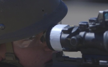 B-Roll: ITB Marines qualify with M240B