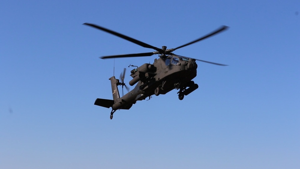 DVIDS - Video - 1st Infantry Division Commander flys Apache Gunship