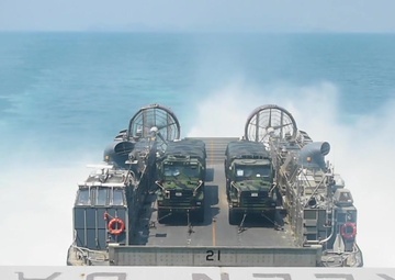 USS Green Bay LCAC operations, March 10, 2020