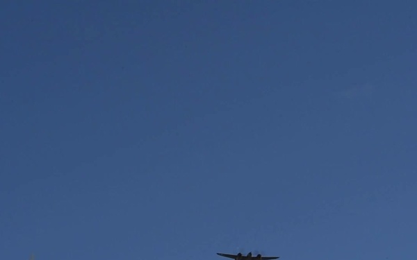 F-22 Raptor Demonstration Team 2020 Heritage Flight Training Course B-Roll