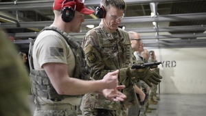 Teaching the M9 Beretta pistol