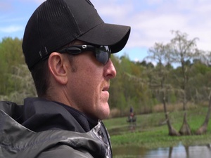 Angling for Focus: 1CTCS Airman recenters using rod, line